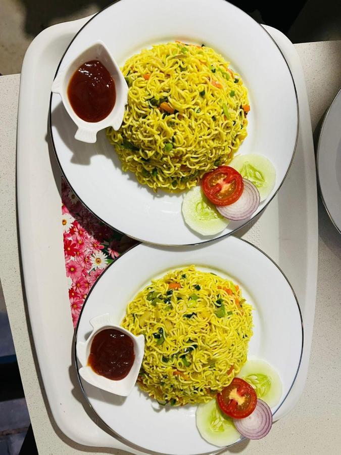 Janas Blue Water Corner Hotel Trincomalee Ngoại thất bức ảnh